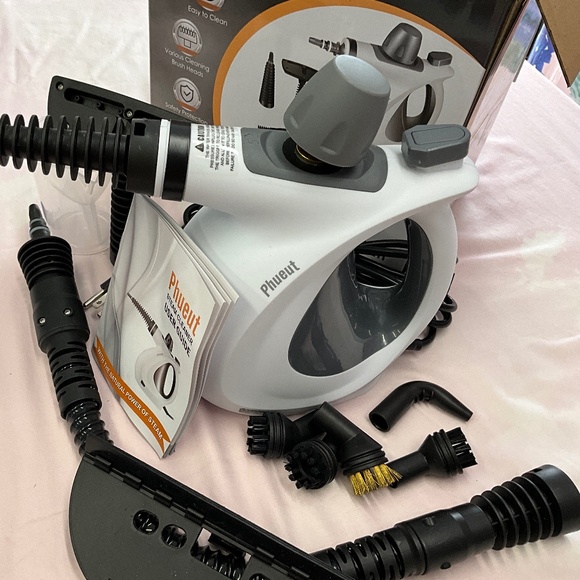 Handheld Steam Cleaner - Picture 4 of 7